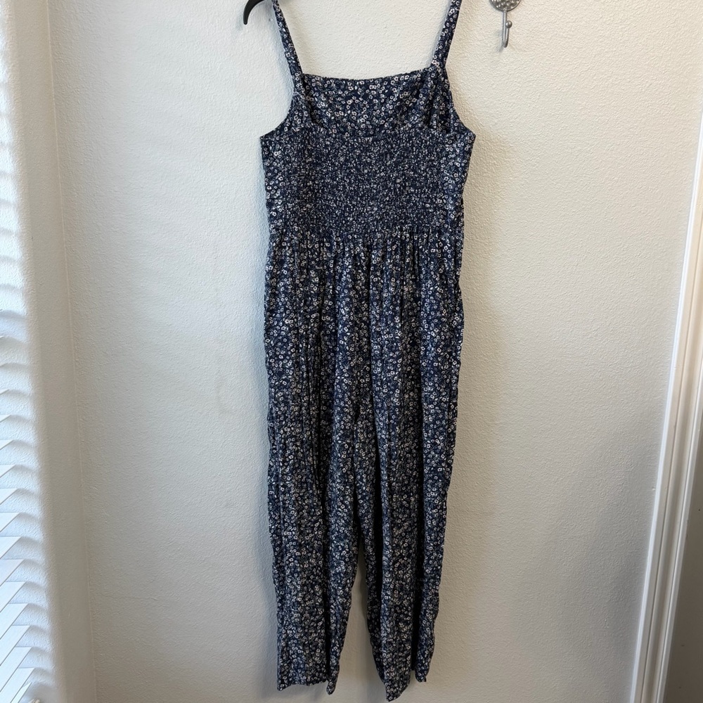 Old Navy Blue Floral Jumpsuit - Picture 6 of 7